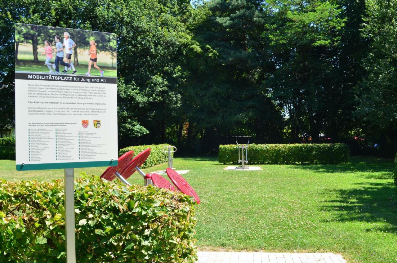 Ferienwohnung Berger Kurparkresidenz Bad Bergzabern Dış mekan fotoğraf